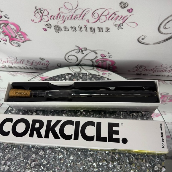 Corkcicle wine cooler chiller stick ice 🧊 cold 🥶 clear and tan cork top BNWT - Picture 2 of 10